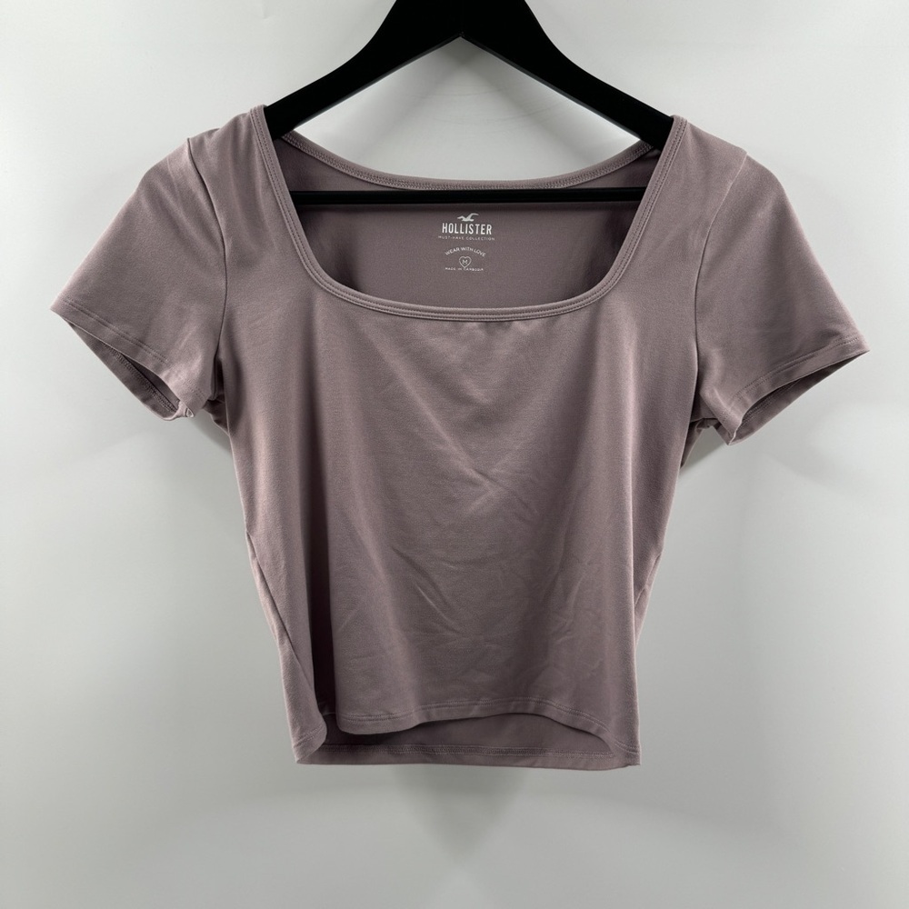 Hollister Must Have Collection Mauve Cropped Square Neck Top Size Medium - Picture 1 of 5